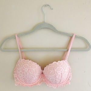 VS Pink lace bra